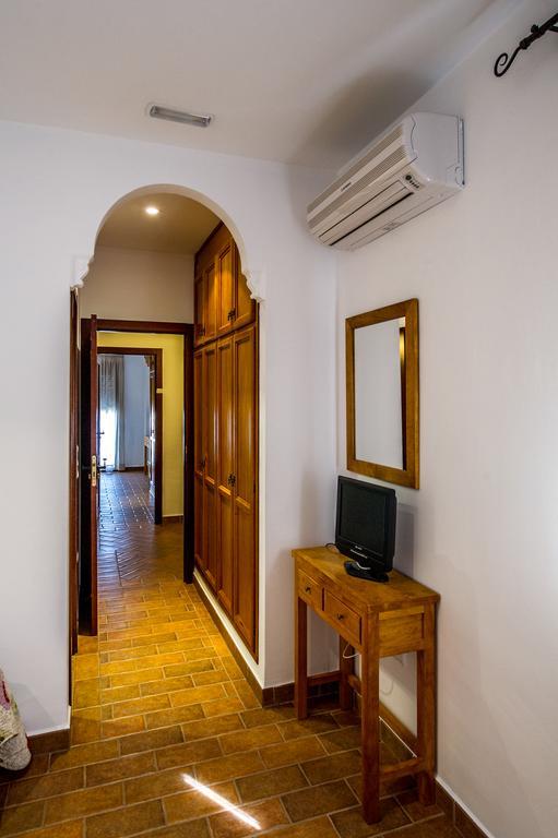 Apartamentos La Venta Del Charco การ์เดญา ภายนอก รูปภาพ