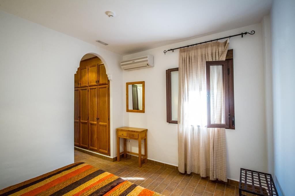 Apartamentos La Venta Del Charco การ์เดญา ห้อง รูปภาพ
